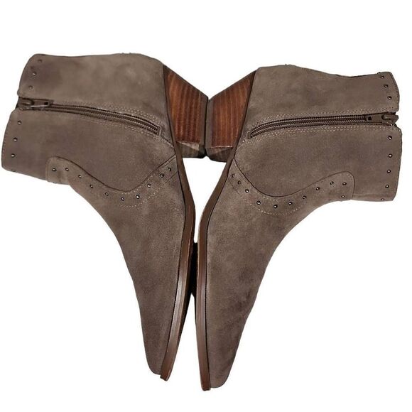 Marc Fisher Wanida Women's Taupe Suede Studded Ankle Booties Size 9M - Picture 6 of 10